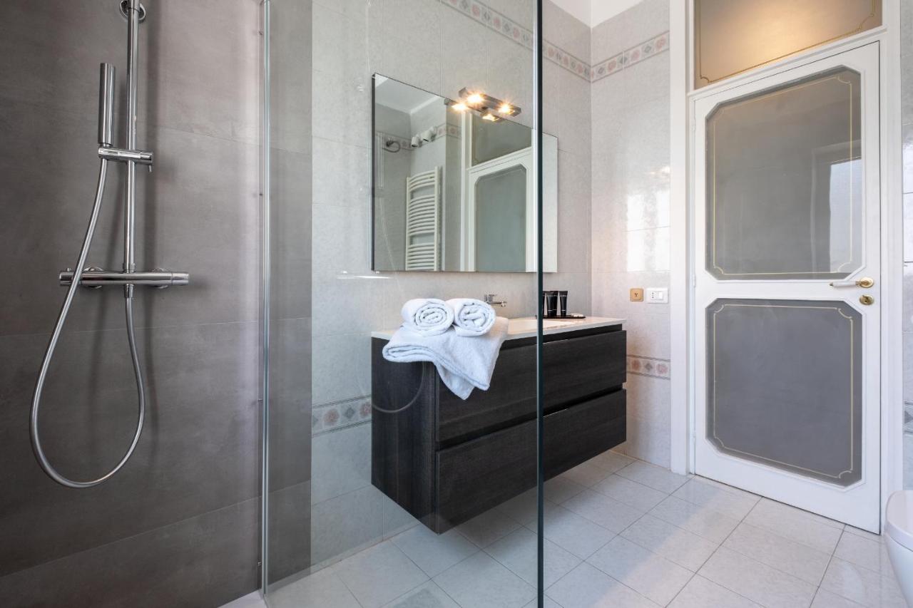 Sweet Life - Luxury Apartment-Suite-Rooms 바리 외부 사진